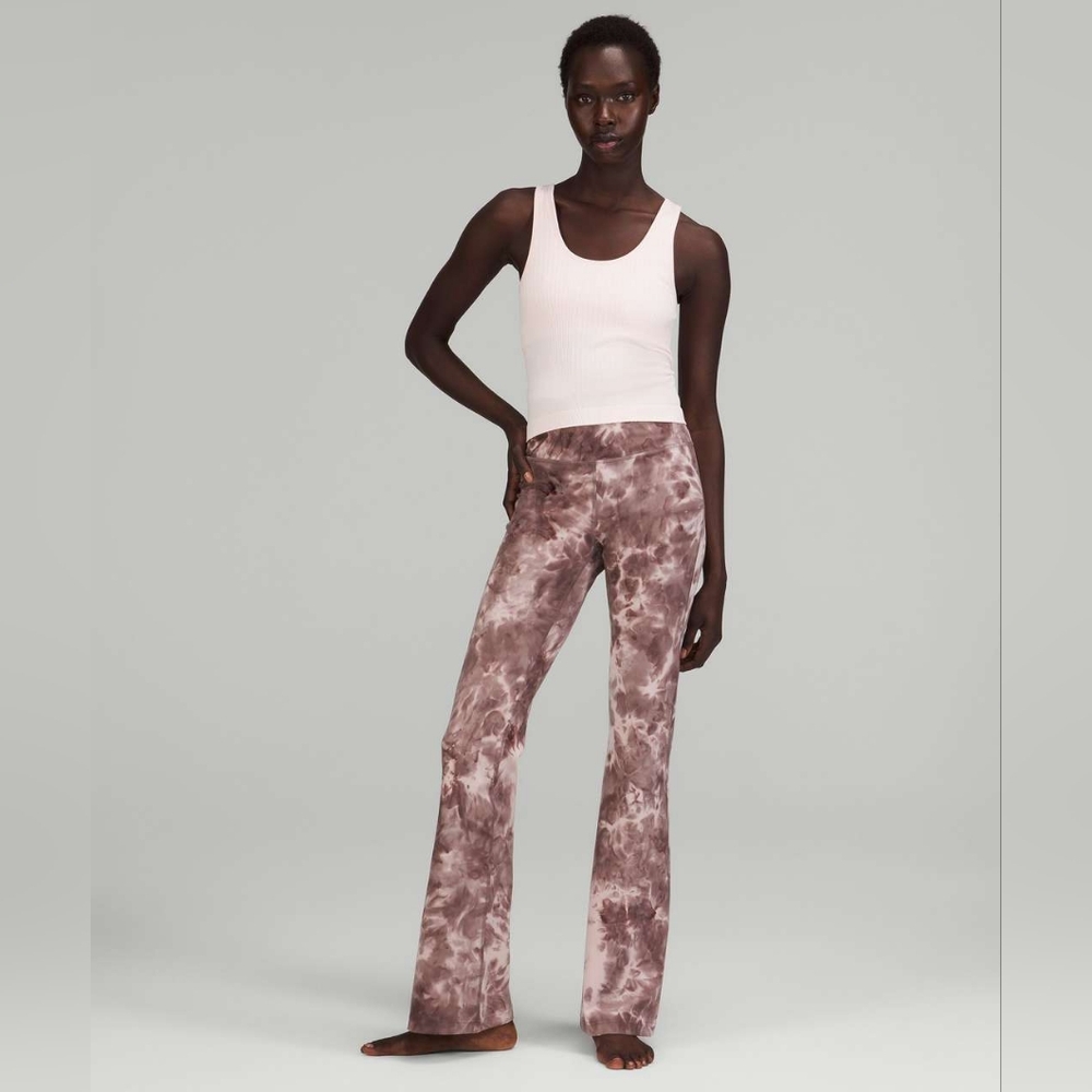 New Lululemon Ebb to Street Cropped Tank Top Rib Map Strawberry Milkshake Sz 4